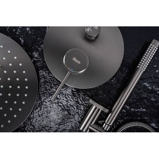 Beépíthető zuhanykészlet Rea Lungo Grip Titan + BOX