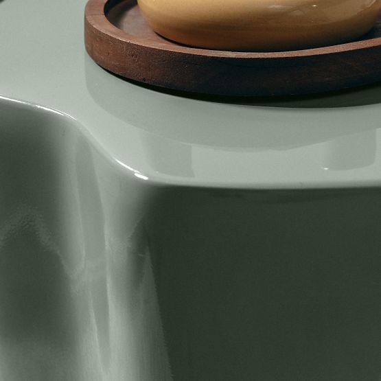 Bow oldalsó asztal 49 cm, zsálya, fényes, lekerekített formák