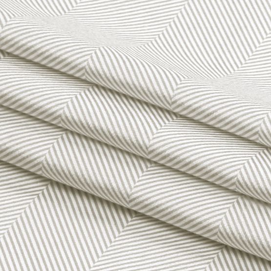 CLEAR függöny cappuccino színben, nyomtatott boho stílusú mintával, klasszikus ezüst fém karikákkal