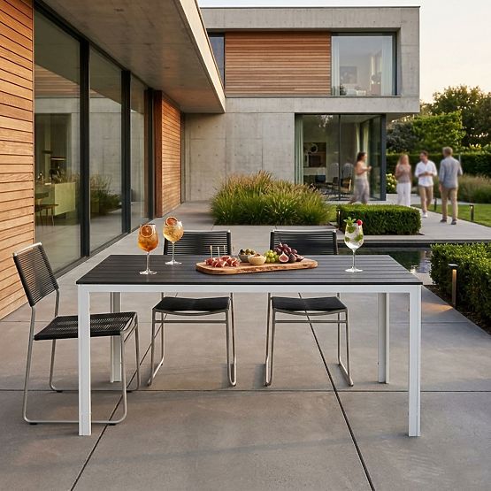 Kerti asztal 6 személy részére 156x78 cm polywood terasz bútor szürke fehér MultiGarden