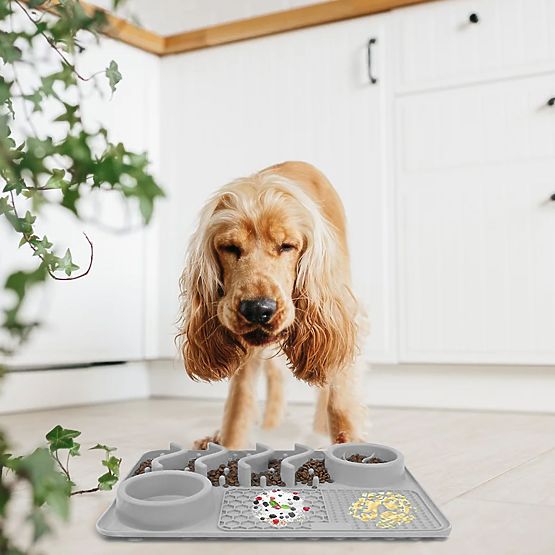 LICK MAT ETETÉST LASSÍTÓ KÉK