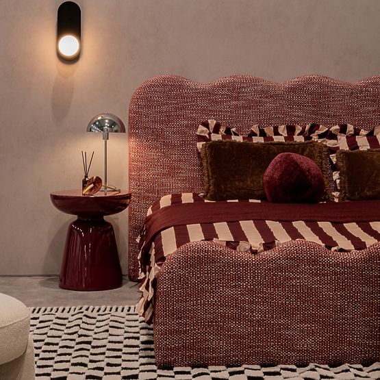 Logan oldalsó asztal 40 cm, bordó/cseresznye, fényes