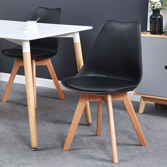 Modern Nantes DSW szék fekete