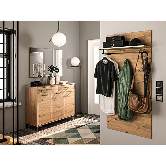 Nevio falakasztó - kézműves tölgy