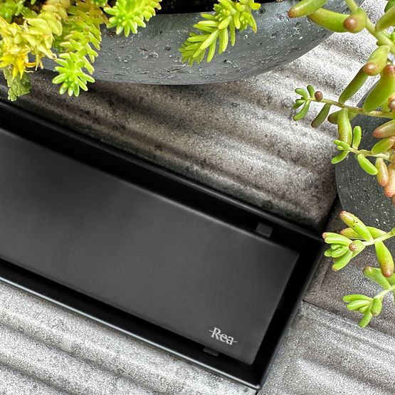 REA Neox lineáris lefolyó fekete 50