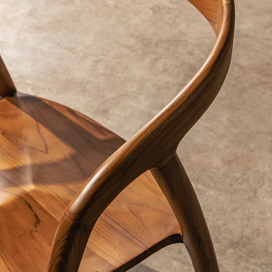 Sande lekerekített fa szék, természetes, teakfa