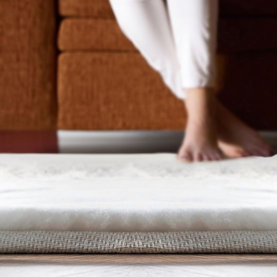 Selyem szőnyeg Rabbit - Tégla