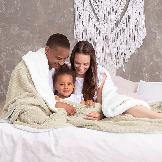 SHLEEPY takaró bézs színű, jacquard mintával, klasszikus stílus 220x240