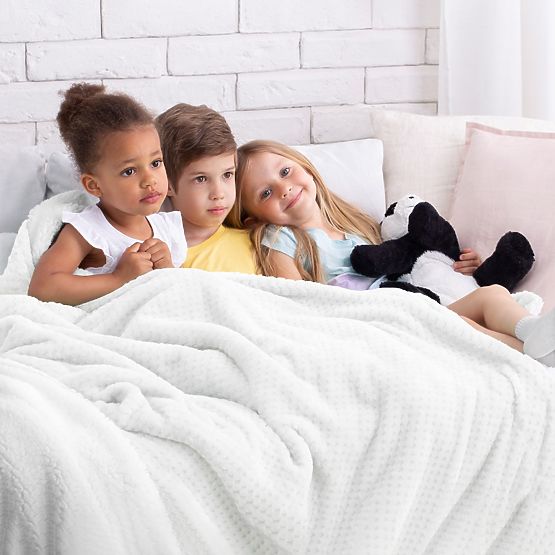 SHLEEPY takaró fehér színű, jacquard mintás, klasszikus stílusú 170x210