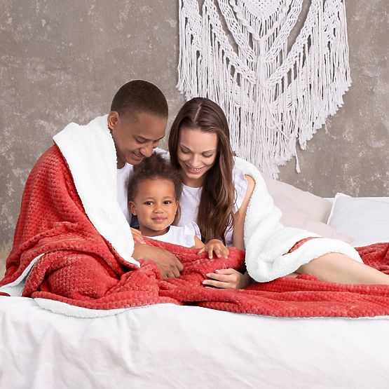 SHLEEPY takaró piros színben, dombornyomott zsákvászon klasszikus stílusban 130x180