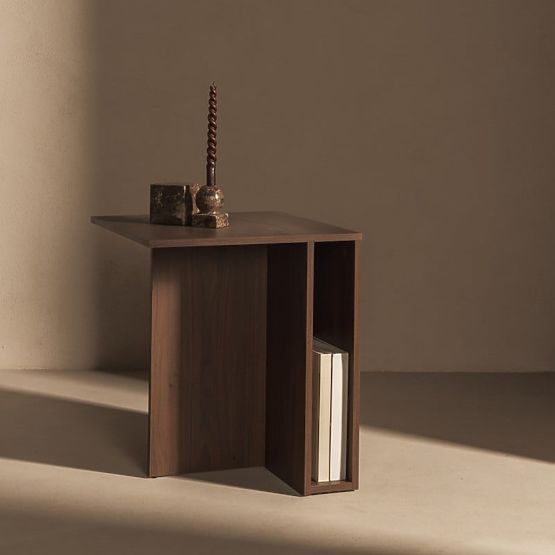Yaso oldalsó asztal villa dió