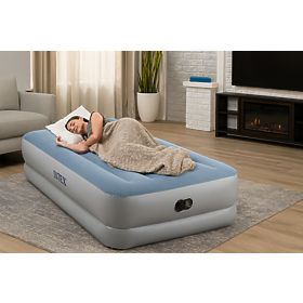Felfújható matrac egy személy részére 191x99x36 cm beépített elektromos USB pumpával INTEX 641, INTEX