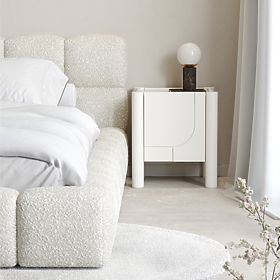 Lunaria éjjeliszekrény maratott előlappal, fehér, lectus